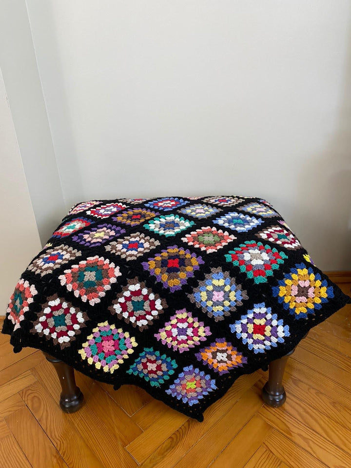 Granny Square Afghan Crochet Blanket, Bedspread Throw, Knitted sofa blanket, Large crochet blanket, vintage, retro