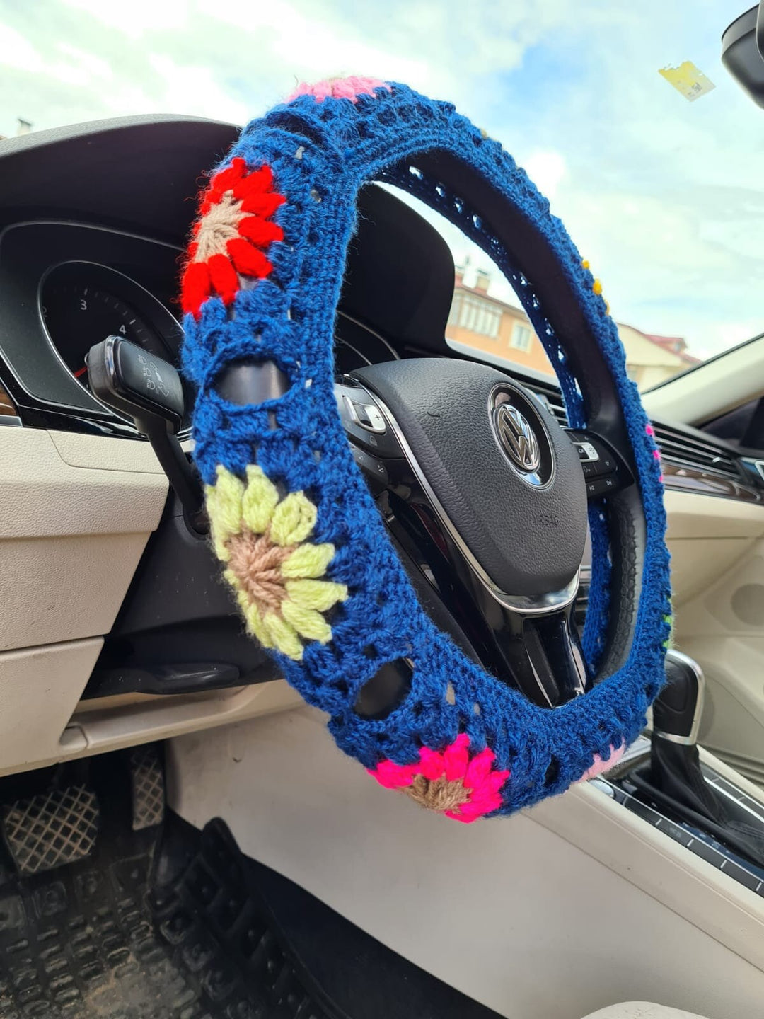 Crochet Steering Wheel Cover, fathers day gift, Blue Daisy Flower Steering Wheel Cover, Crochet Car Accessories, Fathers Day