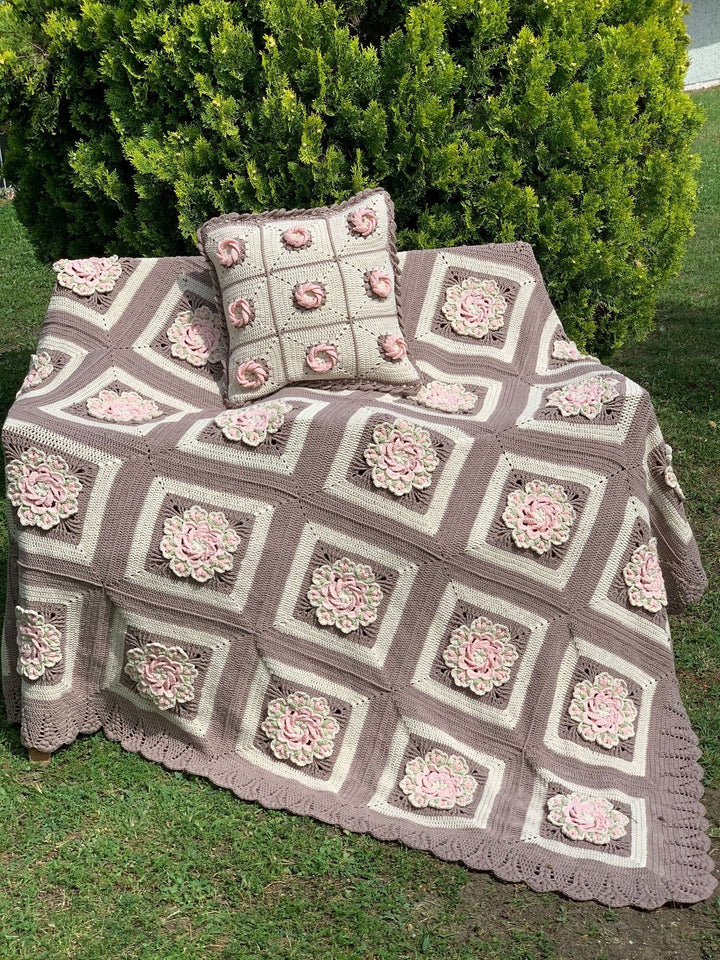 65" 105" Crochet Afghan Bedspread Throw, Daisy Knitted sofa blanket Granny Square, large crochet blanket, Mother Day Gift, Wedding Gift