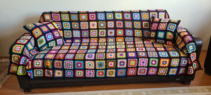 Roseanne's Granny Square Afghan, Crochet Afghan Blanket, Granny Square Bedspread Throw, Knitted sofa blanket, large crochet blanket, vintage