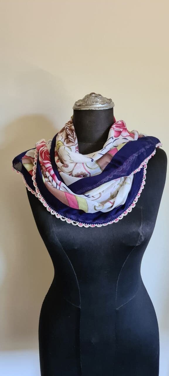 Floral Muslim Scarf, Hand Crocheted Lace, Cotton Scarf, Floral Pattern, Hijab Scarf Turkish Oya Scarf, Turkish Summer Scarf,