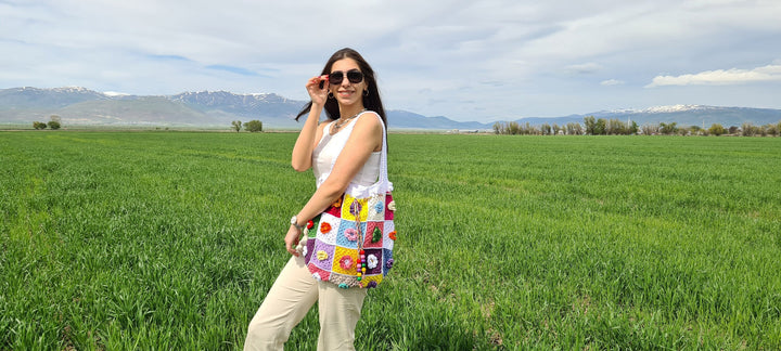 Colorful Daisy Crochet Bag, Granny Square Knit Bag, Shoulder Bag, Boho Bag, Crochet Purse, Christmas Gift