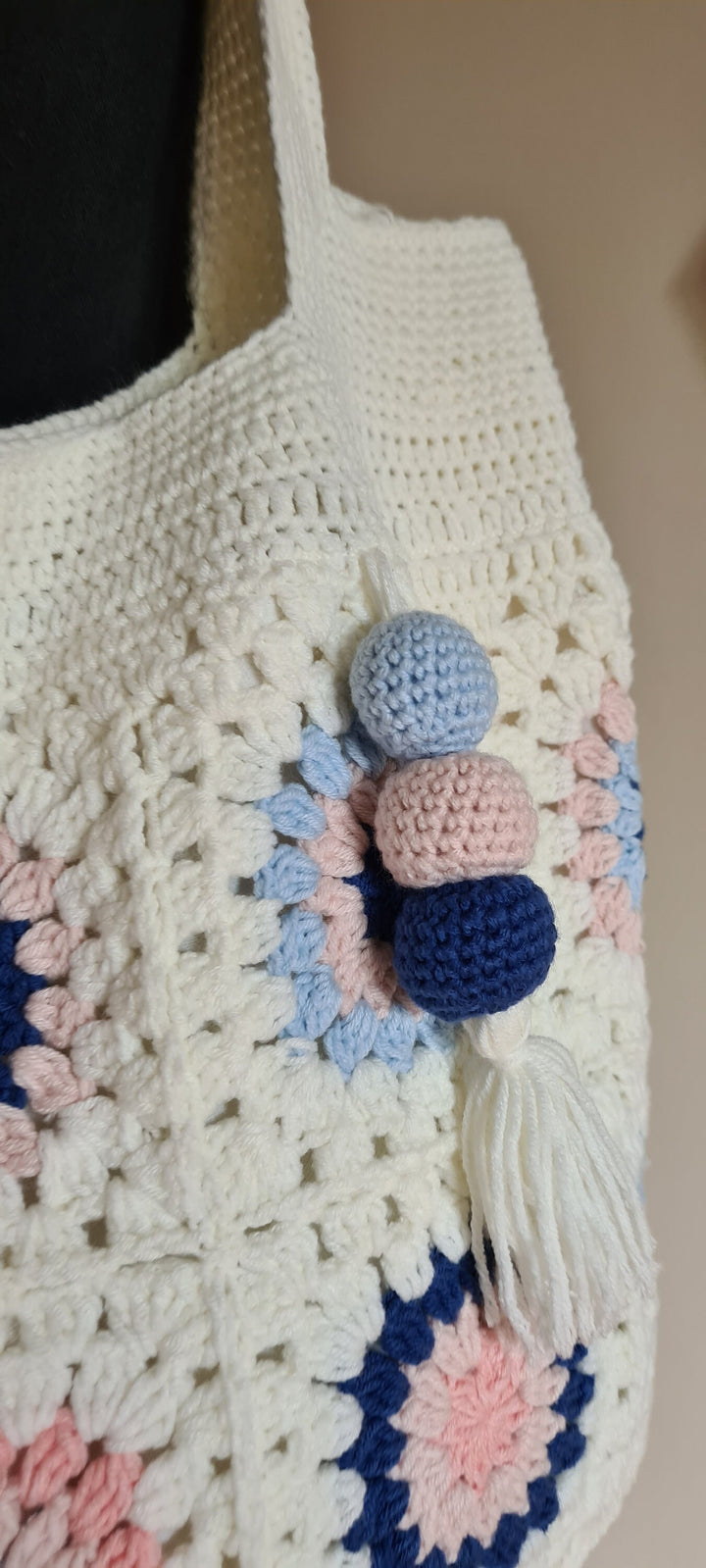 Crochet White Mini Bag, valentines day gifts for her, Granny Square Knit Bag, Flower Bag, Crochet Purse, Afghan Crochet, Floral Knit Bag