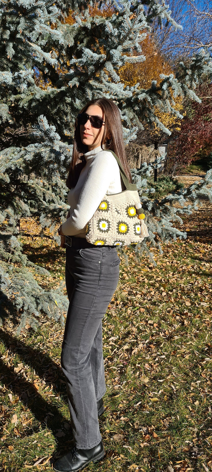 Crochet Mini Bag, Shoulder Tote Bag, Granny Square Knit Bag, Flower Bag, Summer Bag, Crochet Purse, Daisy Bag, Afghan Crochet