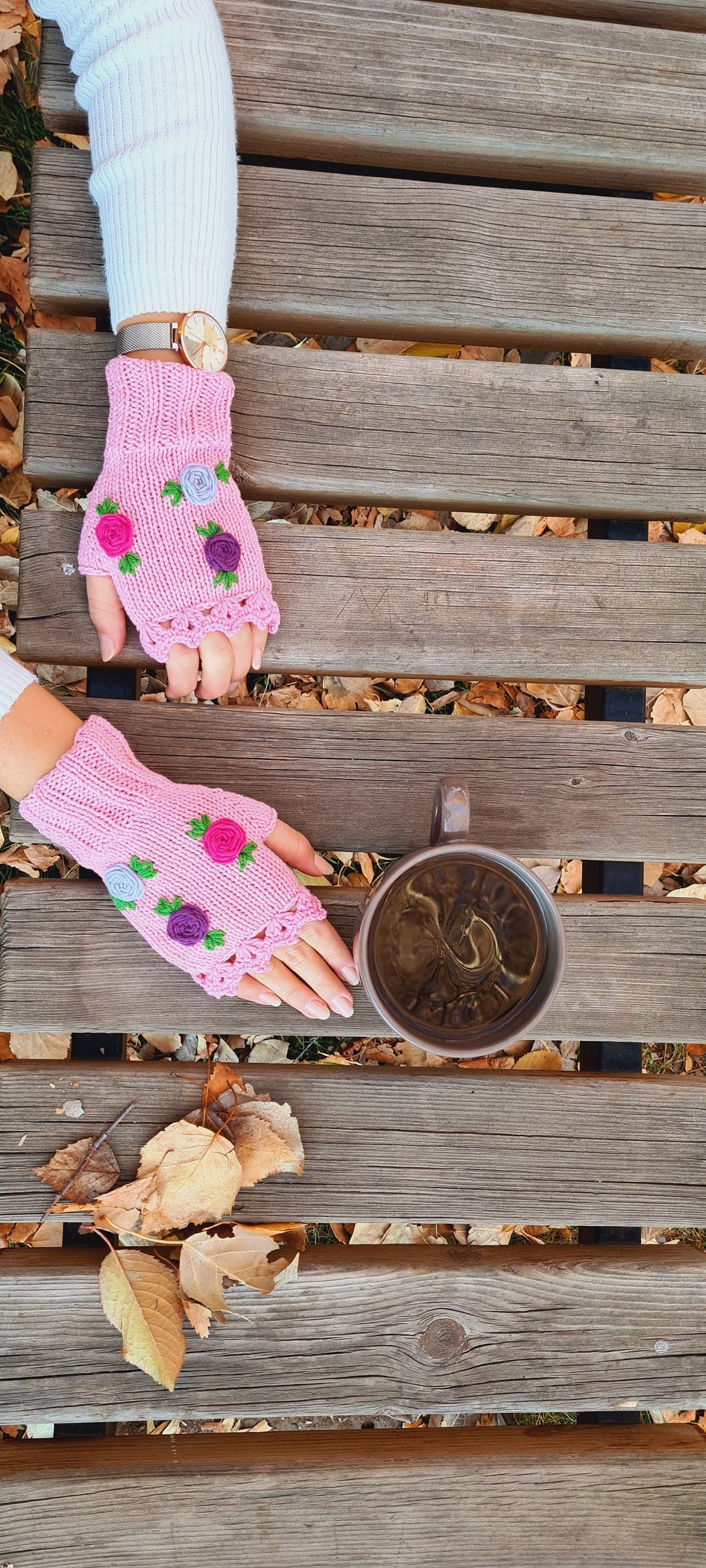 Ready to ship Crochet Pink Gloves fingerless, knitted winter gloves, Half Finger floral Gloves, Womens Gloves, flower fingerless