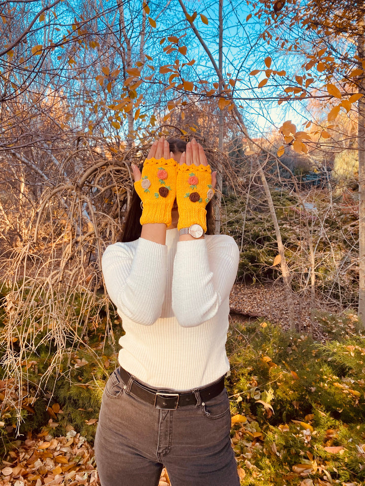 Ready to ship Yellow Crochet Gloves fingerless, floral knitted winter gloves, Half Finger floral Gloves, Womens Gloves, flower fingerless