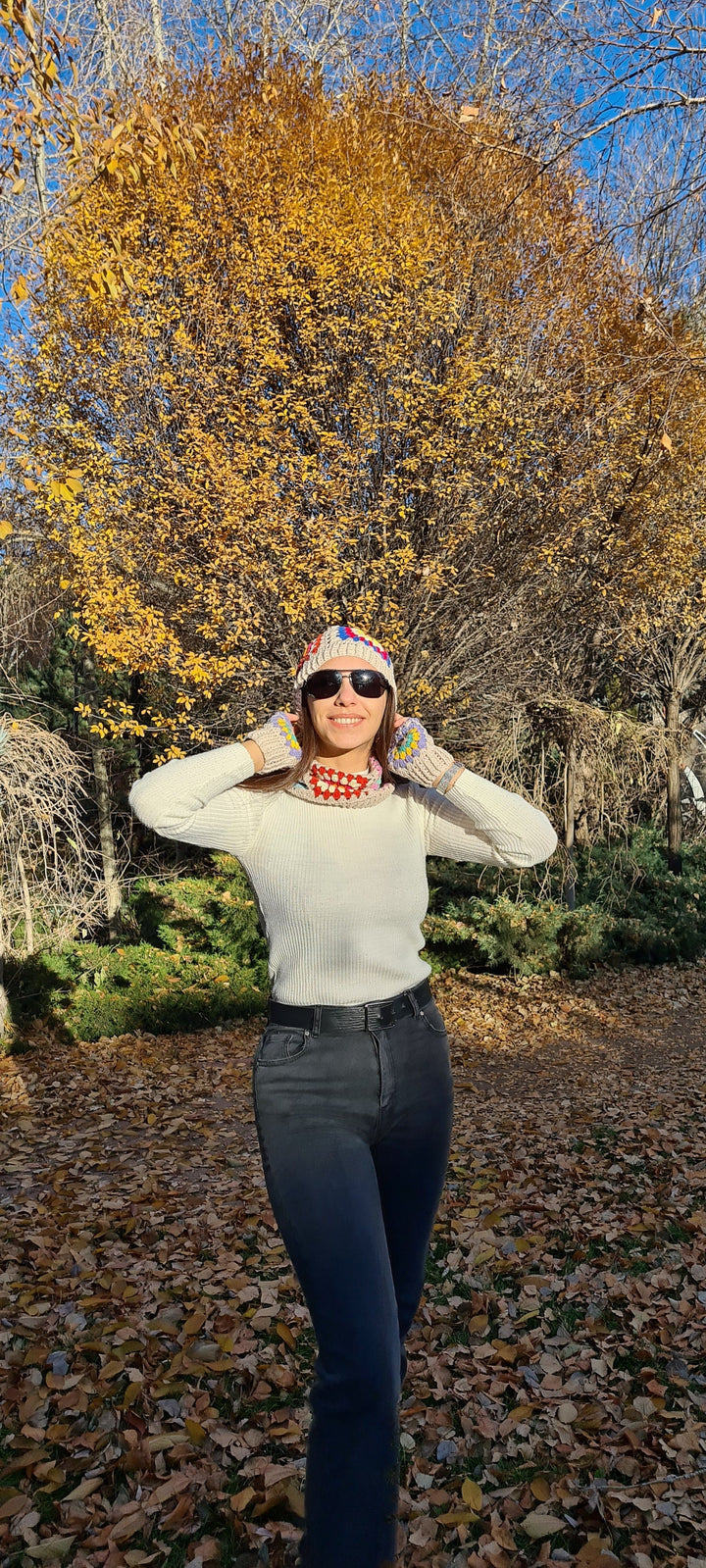 Beige Crochet Beanie, Grannysquare Fingerless Gloves, Knitted Winter Accesory Set, Knit Hat, Grannysquare Collar, Crochet Accesory Crochet