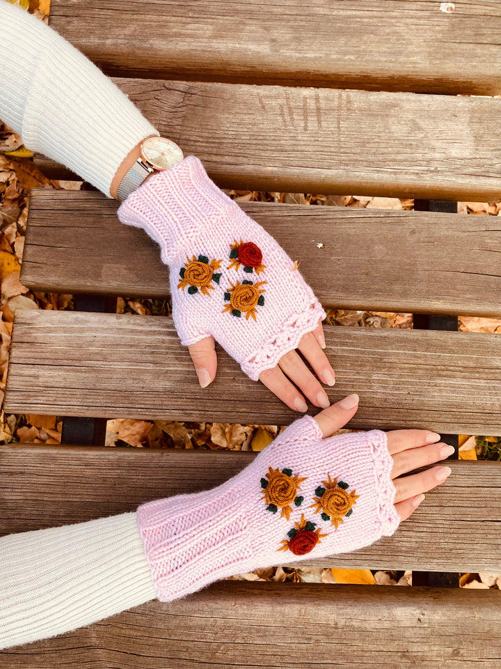 Ready to ship Light pink Crochet Gloves fingerless, floral knitted winter gloves, Half Finger floral Gloves, Womens Gloves, flower fingerles