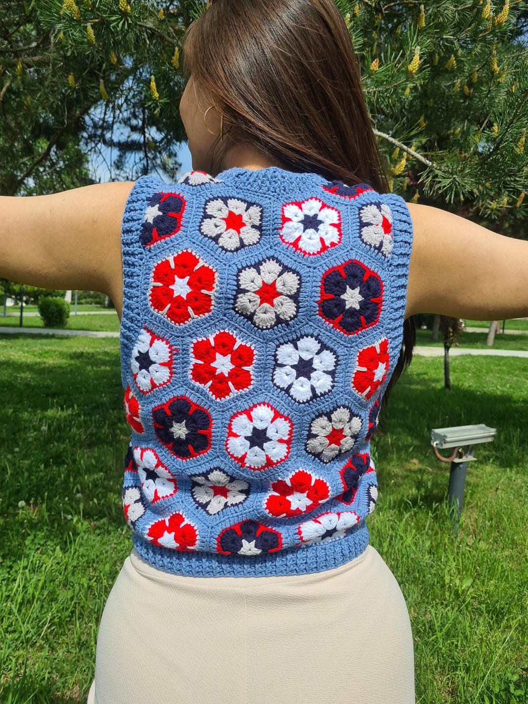 Blue Daisy Crochet Vests, Knitted Festival Vest, Granny Square Boho Top, Knitted Patchwork Sweater, African flowers vest, Boho Style