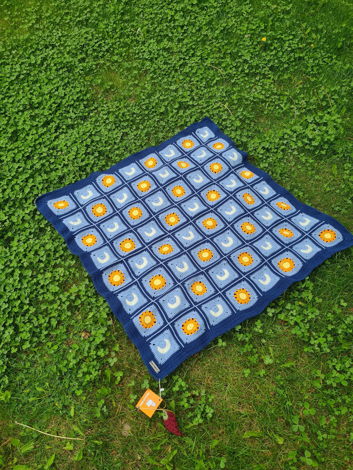 Sun and Moon Crochet Blanket, Knitted Baby Blanket, Crochet Baby Blanket, Granny Square Blanket, Crochet Stitches, Newborn Blanket