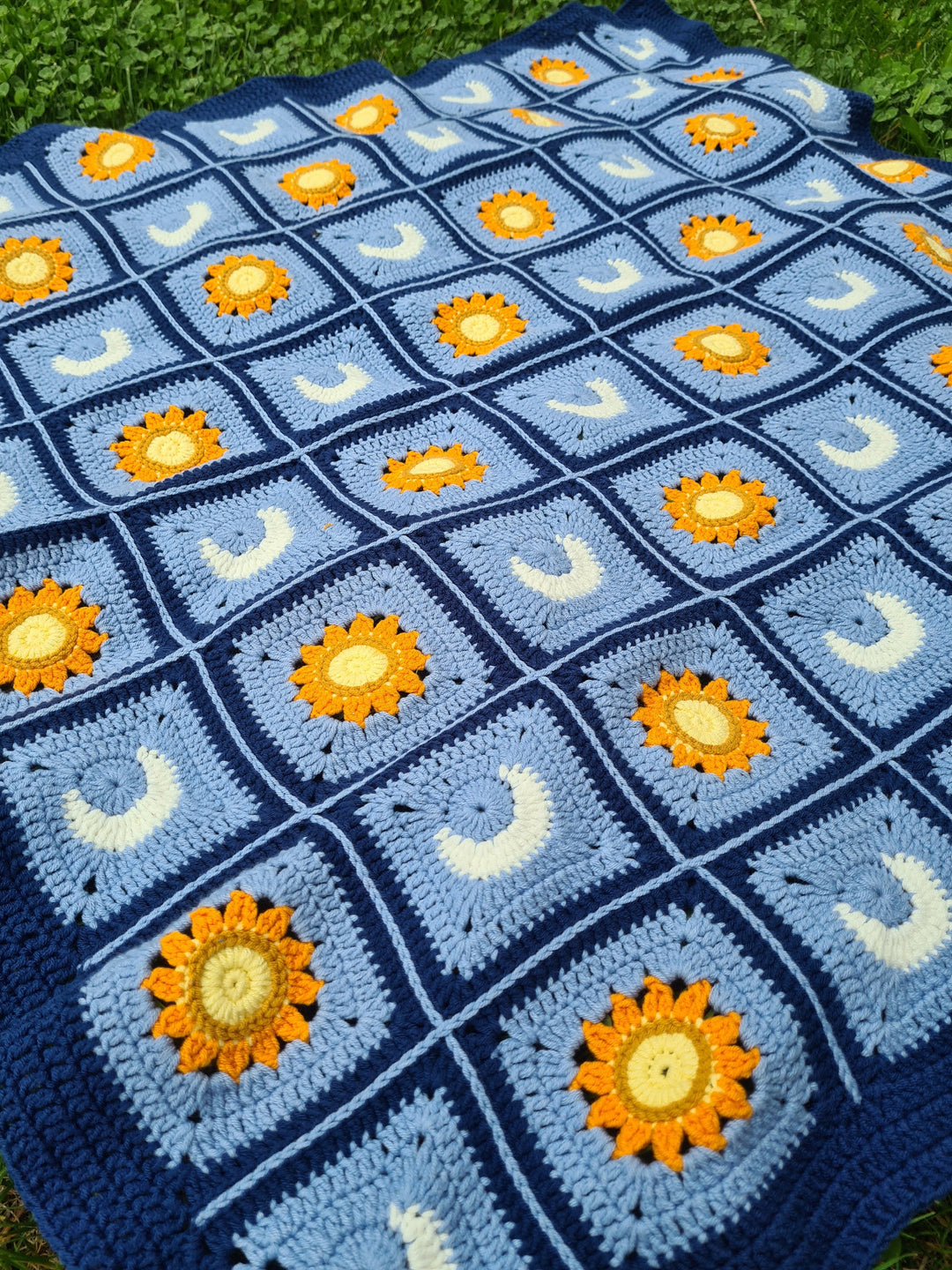 Sun and Moon Crochet Blanket, Knitted Baby Blanket, Crochet Baby Blanket, Granny Square Blanket, Crochet Stitches, Newborn Blanket