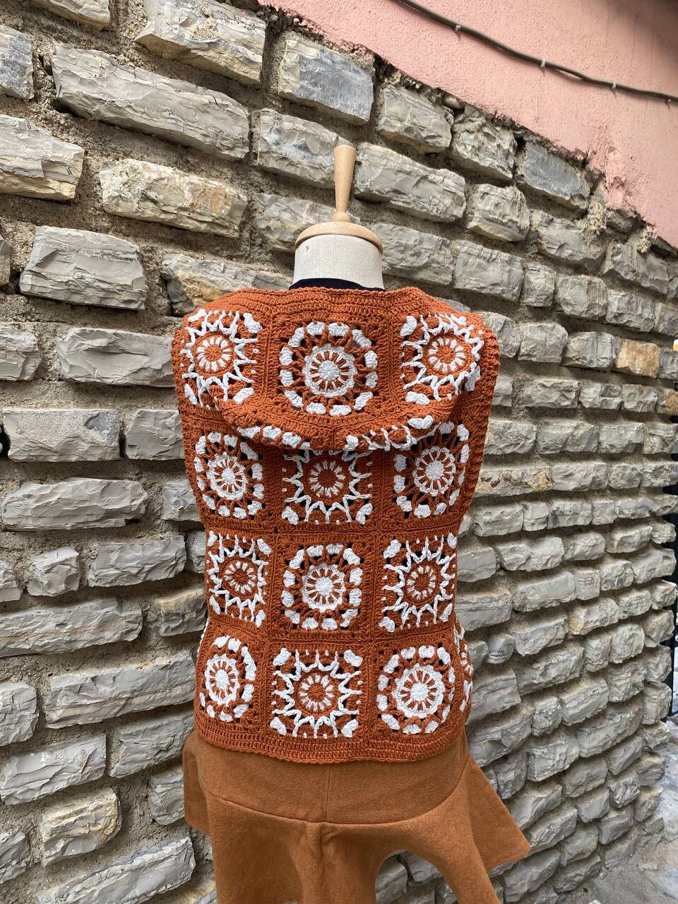 Caramel Crochet Floral Waistcoat Tunic, Knitted Daisy Jacket, Granny square Knit Cotton Patchwork Coat, Women Jacket, Christmas Gift